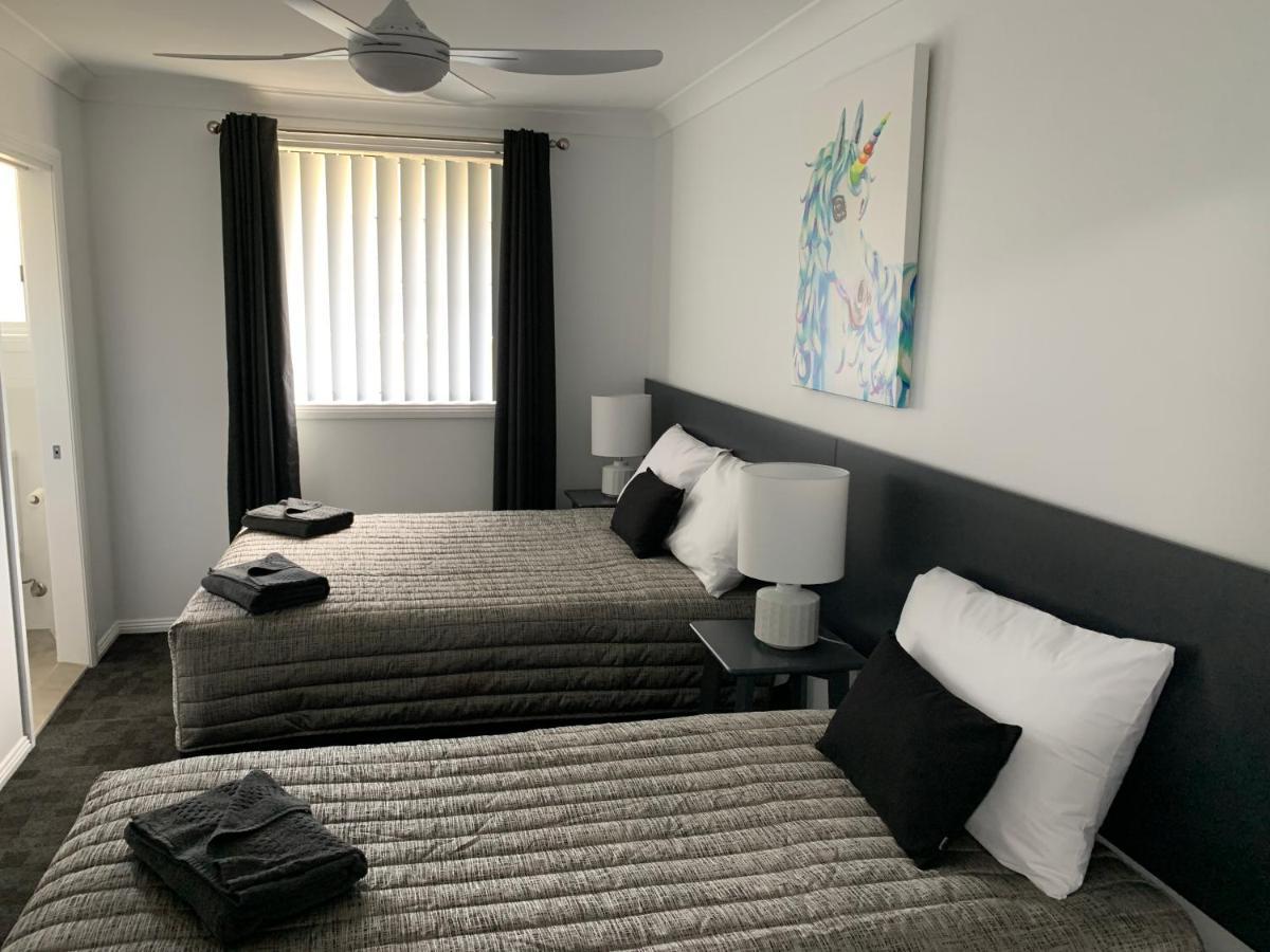 South Tamworth Motor Inn 외부 사진