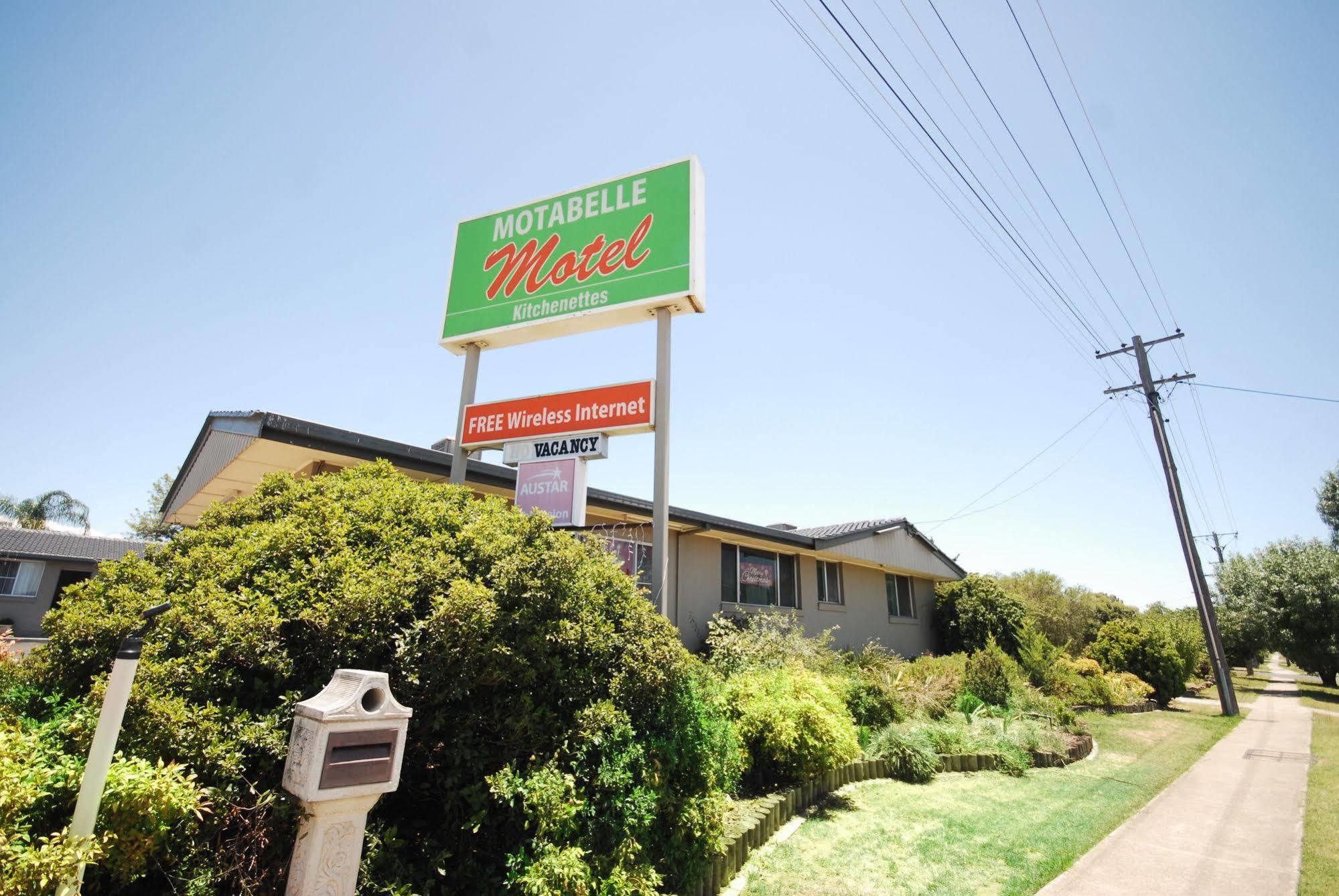 South Tamworth Motor Inn 외부 사진